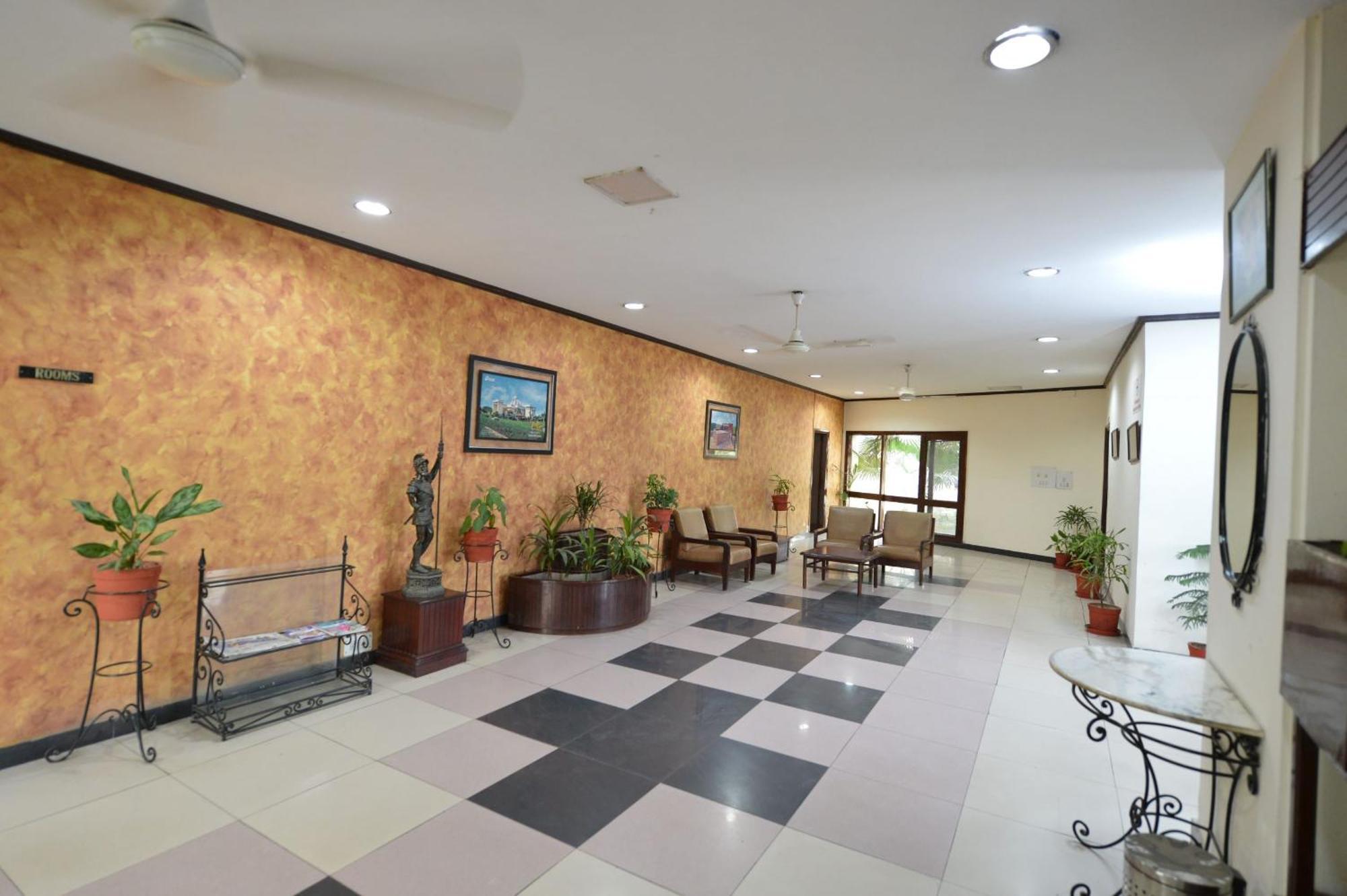 Karna Lake Tourist Resort Karnāl 外观 照片